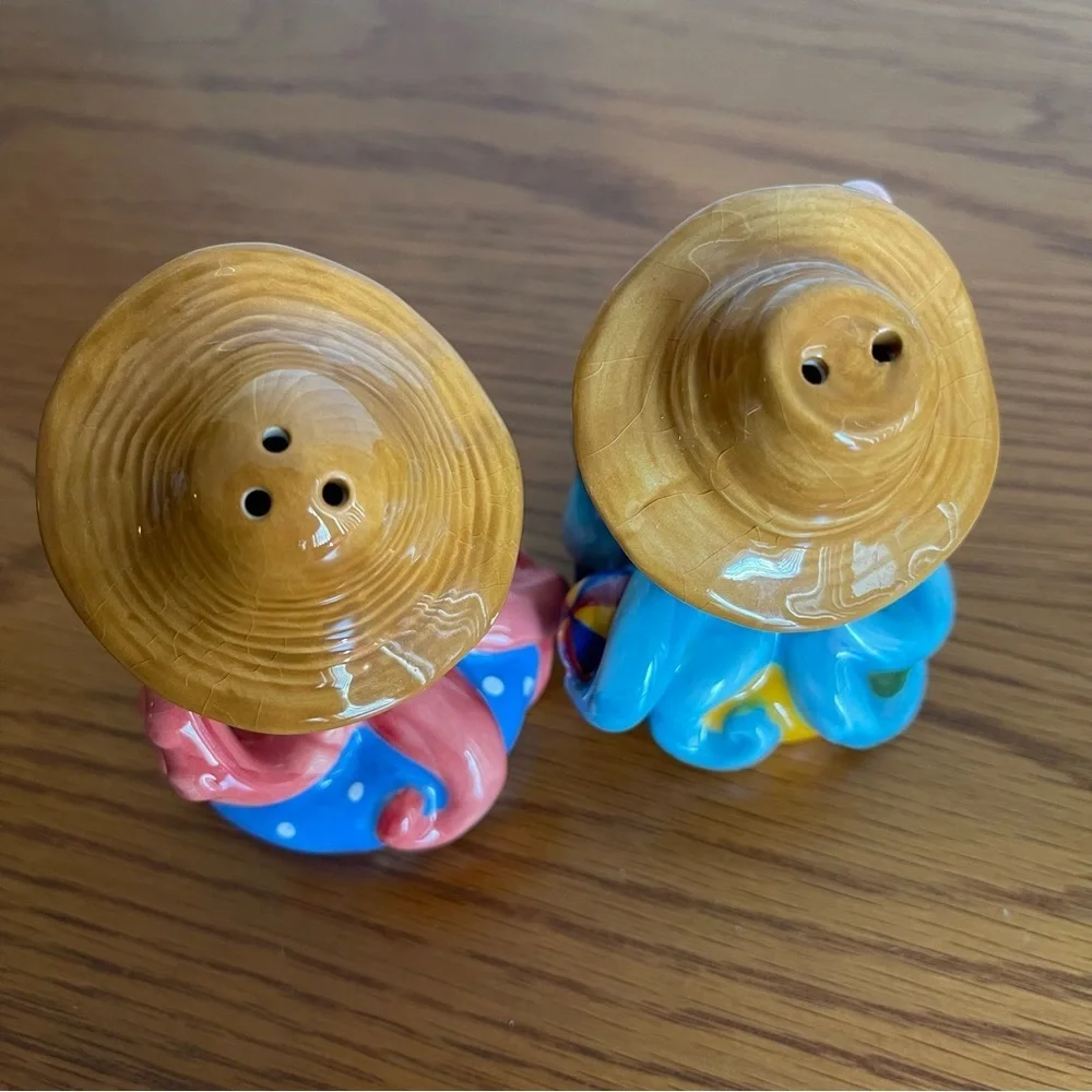 Octopus Salt & Pepper Ceramic Shaker Set